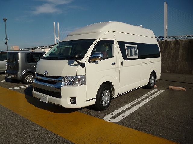 H様 HIACE スーパーハイルーフ